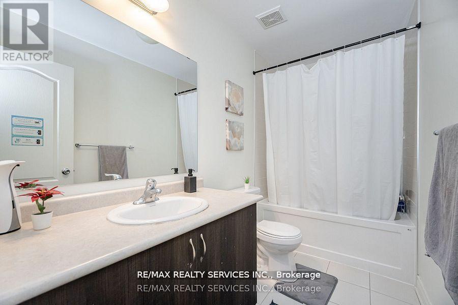 7 Lady Evelyn Crescent, Brampton (Bram West), Ontario  L6Y 6C7 - Photo 25 - W12389697