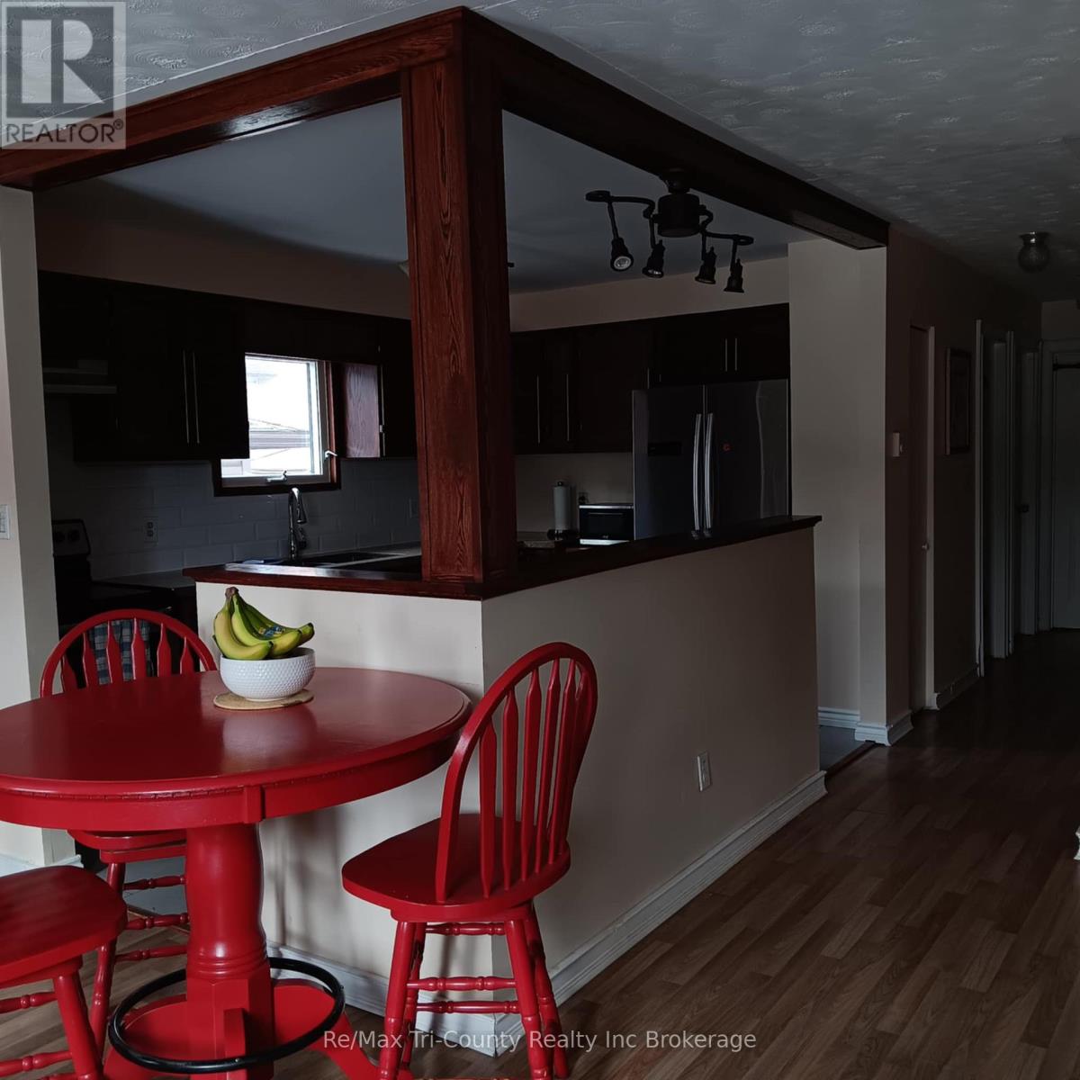 19 Belleview Crescent, North Bay, Ontario  P1B 8V2 - Photo 4 - X12073015