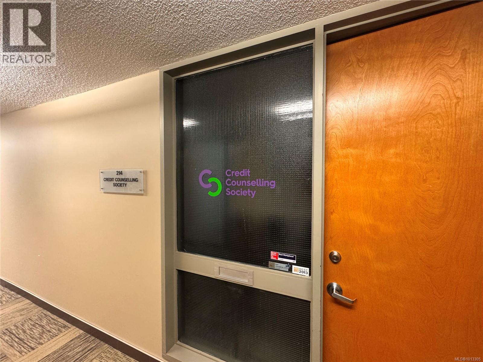 214 1175 Cook St, Victoria, British Columbia  V8V 4A1 - Photo 8 - 1013305