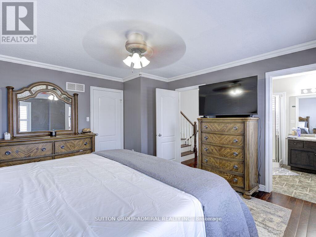 31 Palacebeach Trail, Hamilton, Ontario  L8E 0B9 - Photo 19 - X12389674