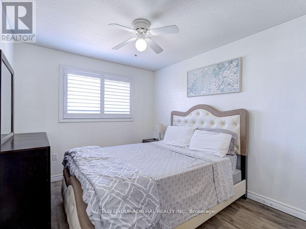 31 Palacebeach Trail, Hamilton, Ontario  L8E 0B9 - Photo 24 - X12389674
