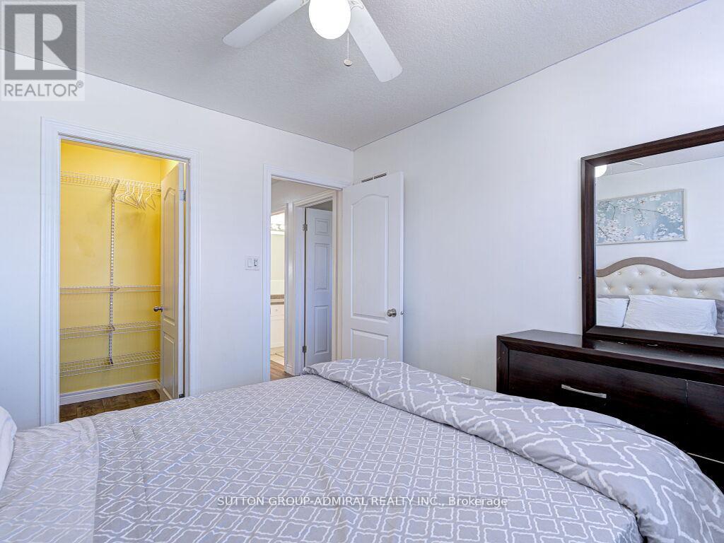 31 Palacebeach Trail, Hamilton, Ontario  L8E 0B9 - Photo 25 - X12389674