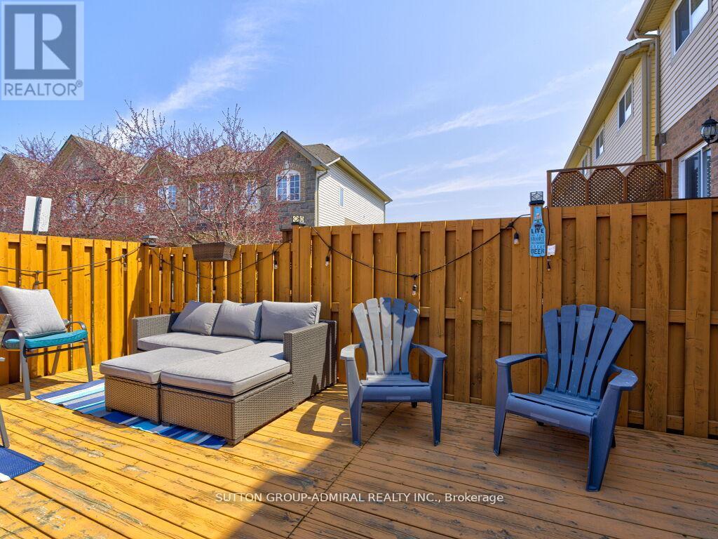 31 Palacebeach Trail, Hamilton, Ontario  L8E 0B9 - Photo 41 - X12389674