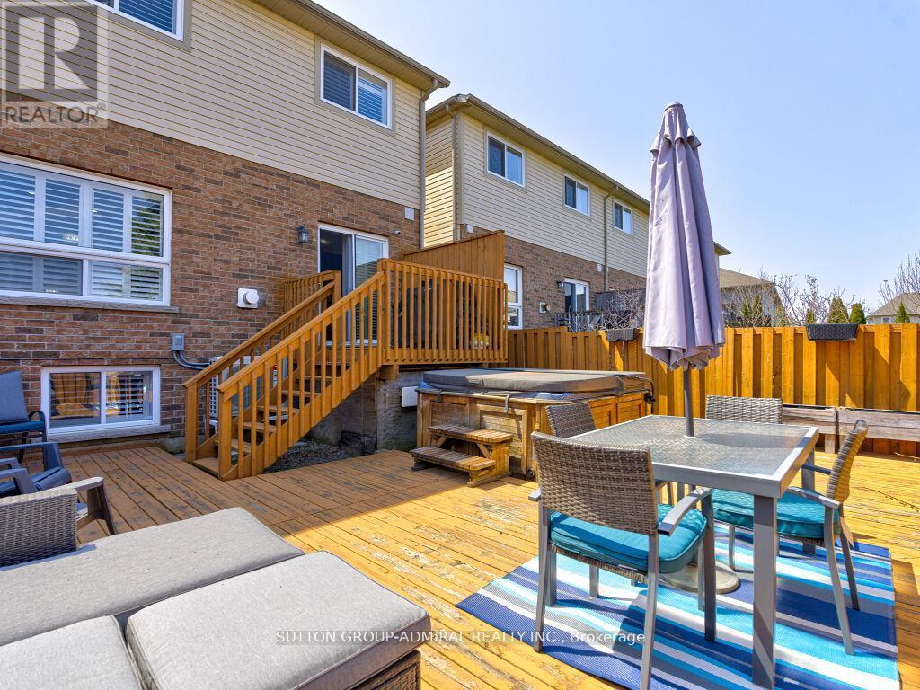 31 Palacebeach Trail, Hamilton, Ontario  L8E 0B9 - Photo 42 - X12389674
