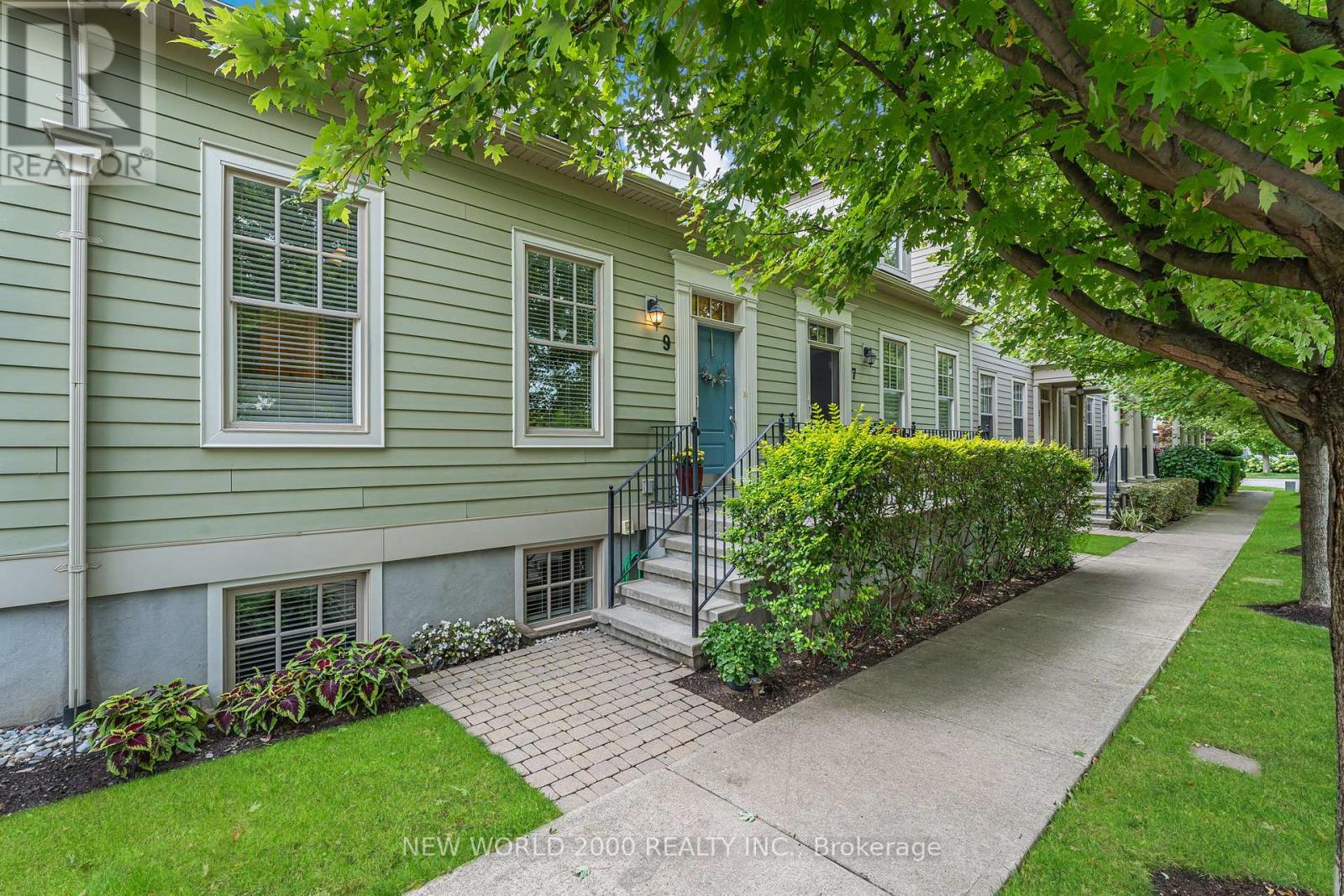 9 Brock Street, Niagara-On-The-Lake, Ontario  L0S 1J0 - Photo 2 - X12389695