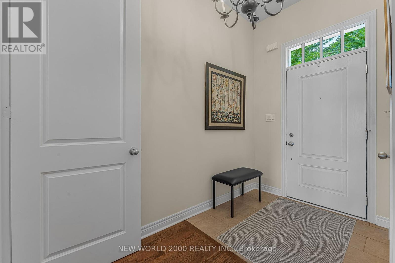 9 Brock Street, Niagara-On-The-Lake, Ontario  L0S 1J0 - Photo 4 - X12389695
