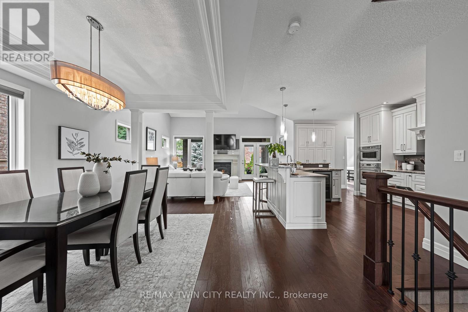 308 Deerfoot Trail, Waterloo, Ontario  N2K 0B3 - Photo 11 - X12389707