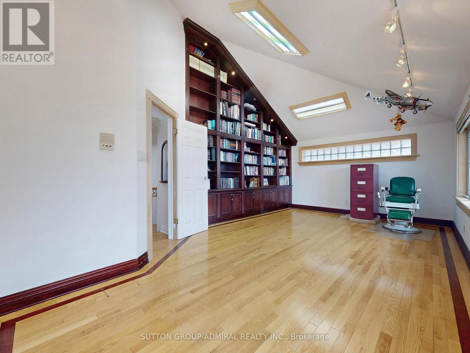 15 Gorman Park, Toronto (Clanton Park), Ontario  M3H 3K3 - Photo 26 - C12389727