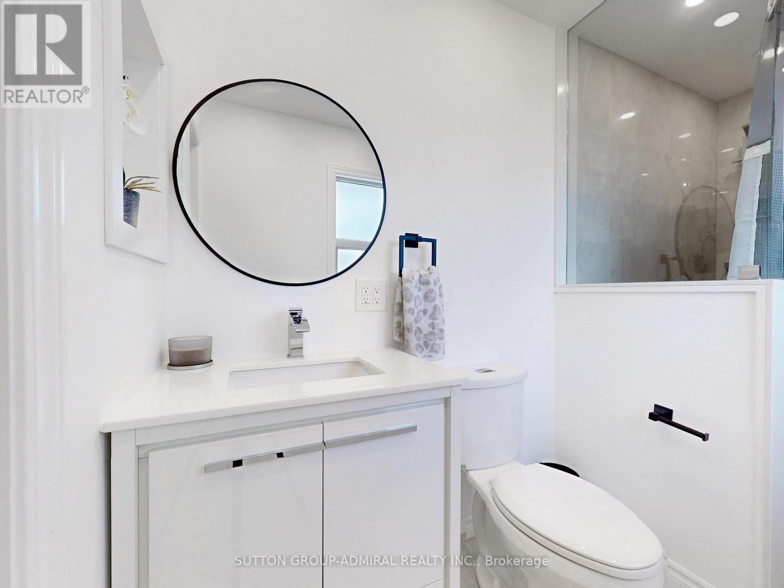 15 Gorman Park, Toronto (Clanton Park), Ontario  M3H 3K3 - Photo 30 - C12389727