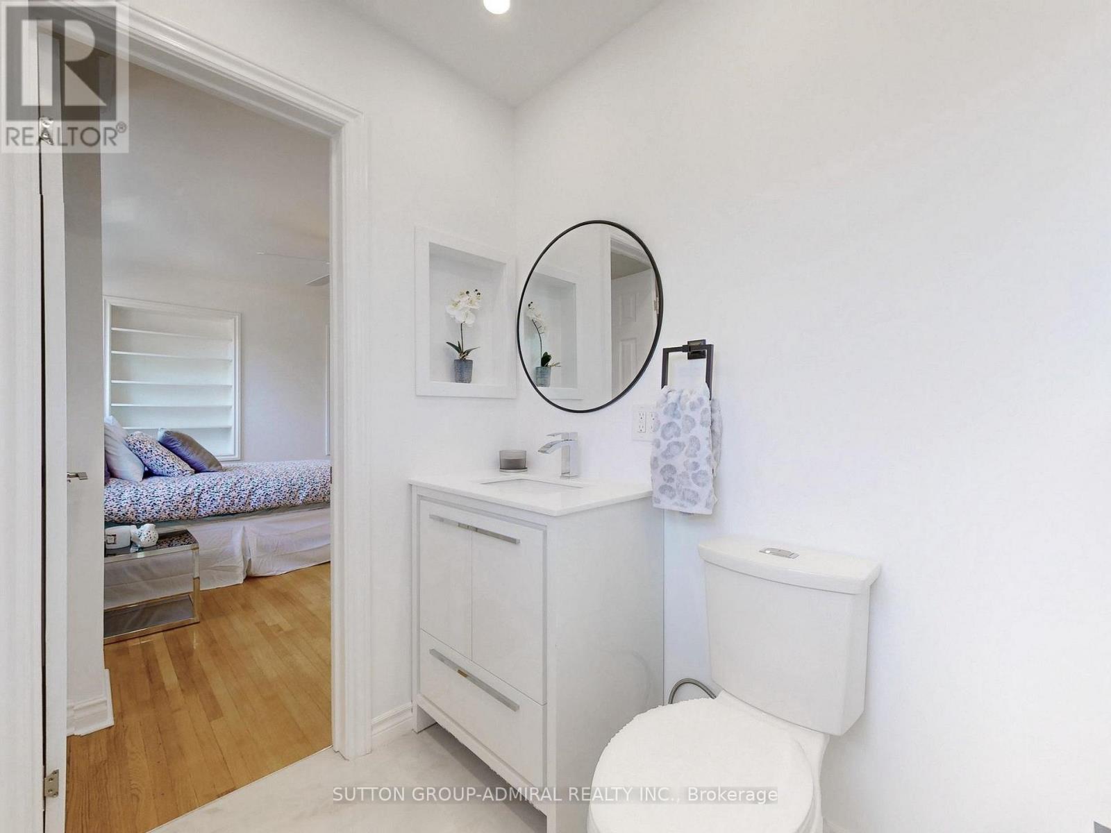 15 Gorman Park, Toronto (Clanton Park), Ontario  M3H 3K3 - Photo 31 - C12389727