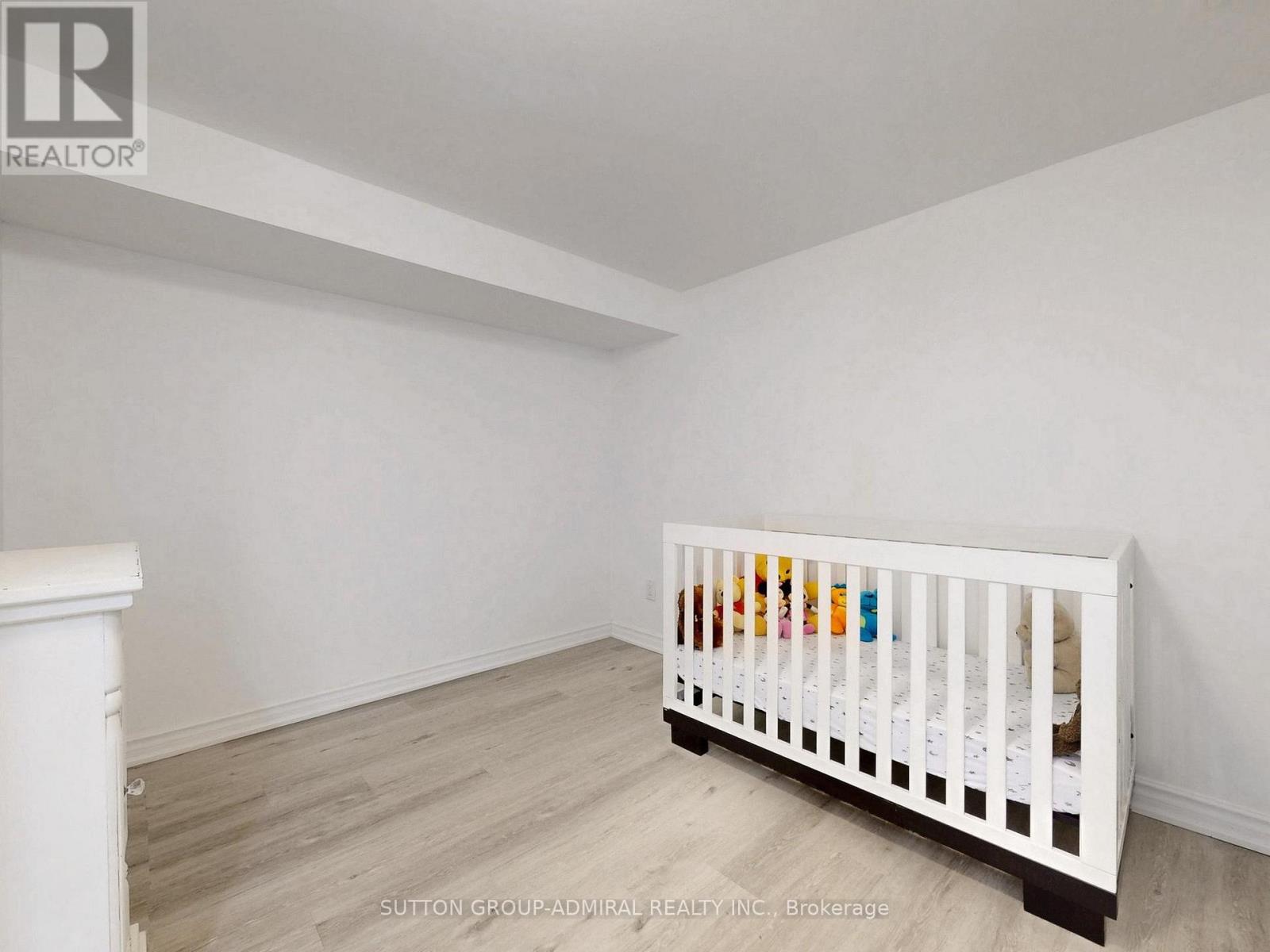 15 Gorman Park, Toronto (Clanton Park), Ontario  M3H 3K3 - Photo 38 - C12389727