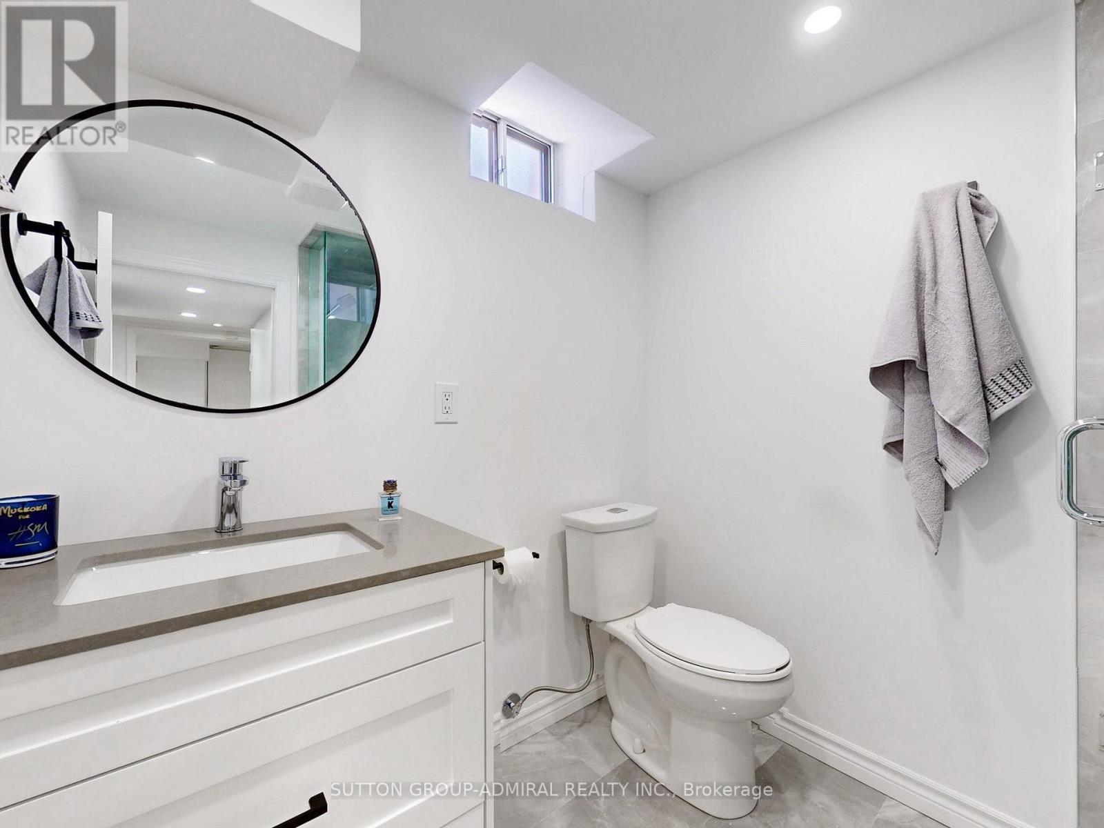 15 Gorman Park, Toronto (Clanton Park), Ontario  M3H 3K3 - Photo 42 - C12389727