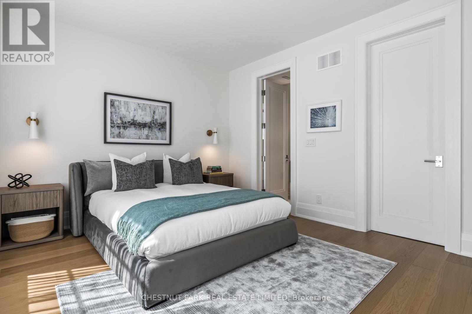 80 Lynwood Avenue, Toronto, Ontario  M4V 1K4 - Photo 26 - C12389813