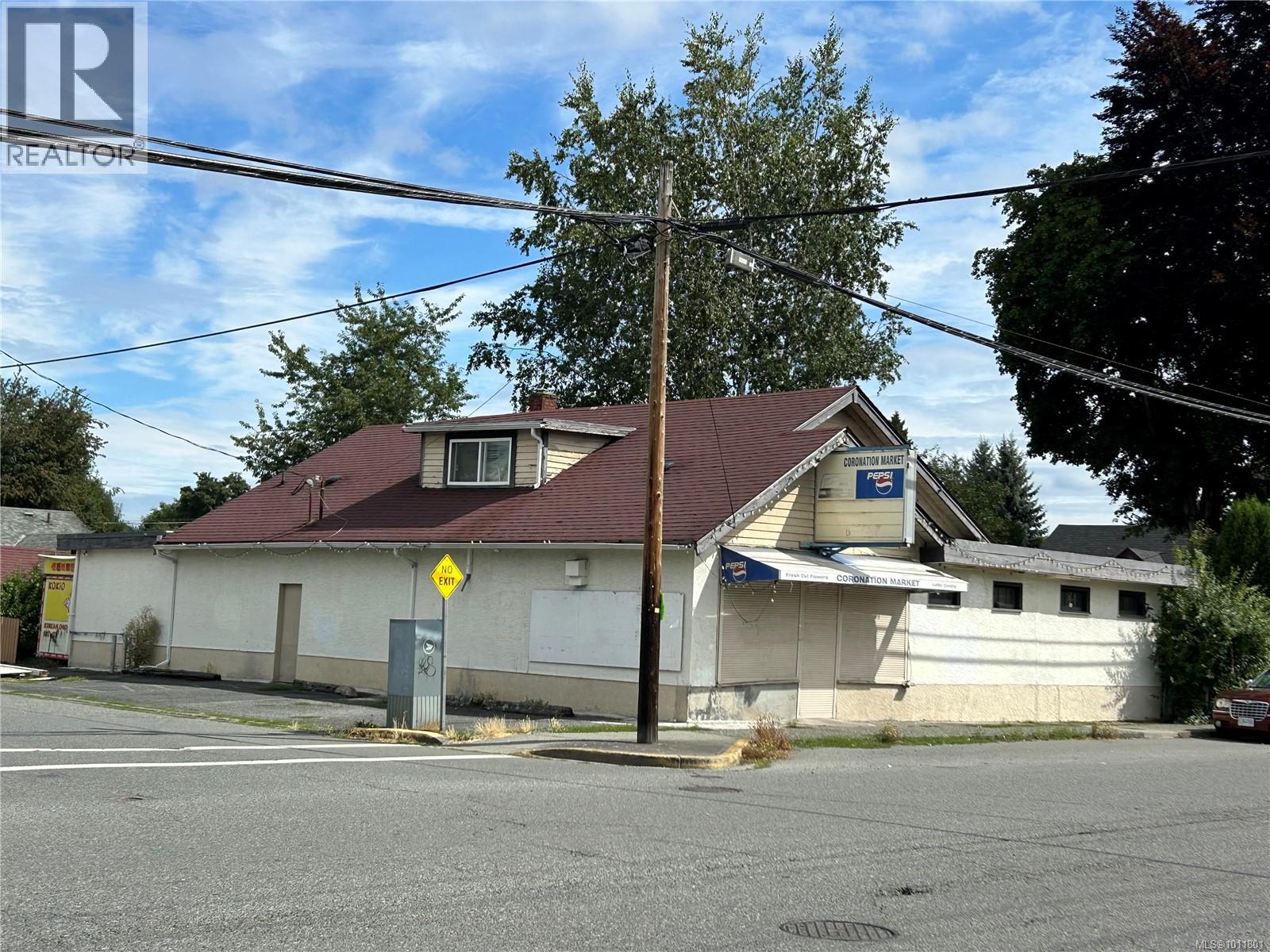 607 Coronation Ave, Duncan, British Columbia