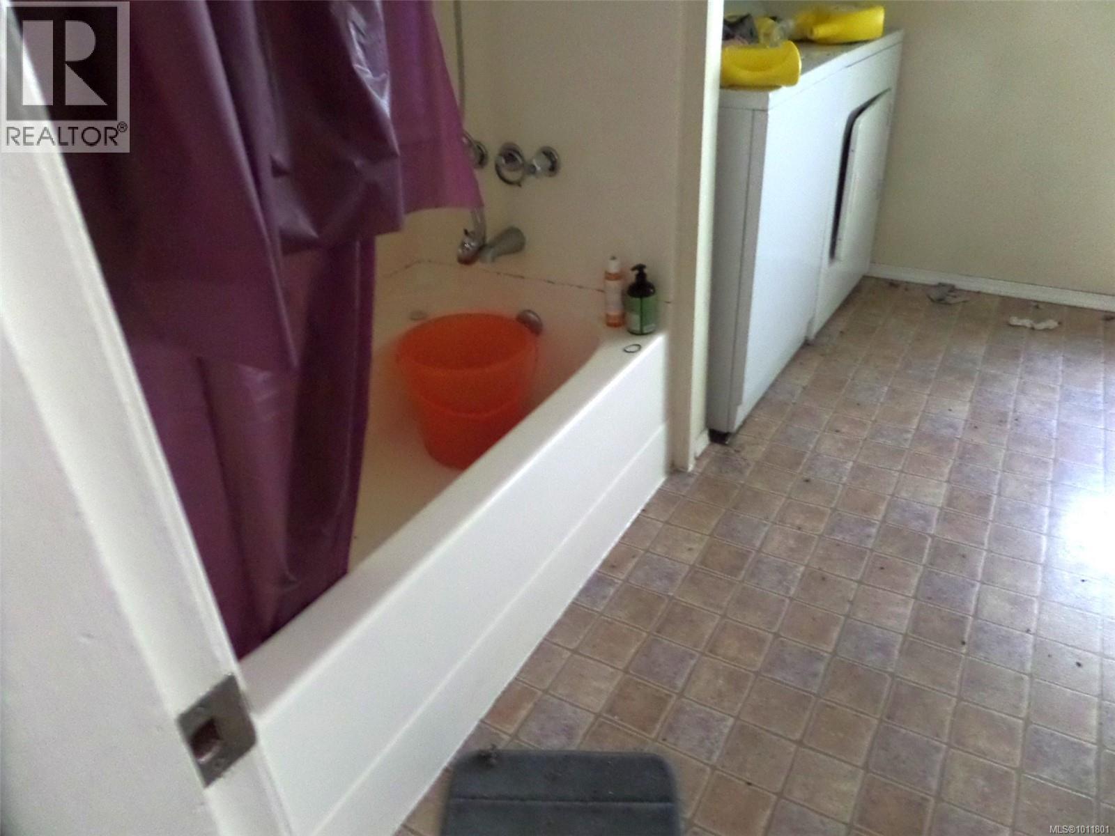 607 Coronation Ave, Duncan, British Columbia  V9L 2V1 - Photo 16 - 1011801