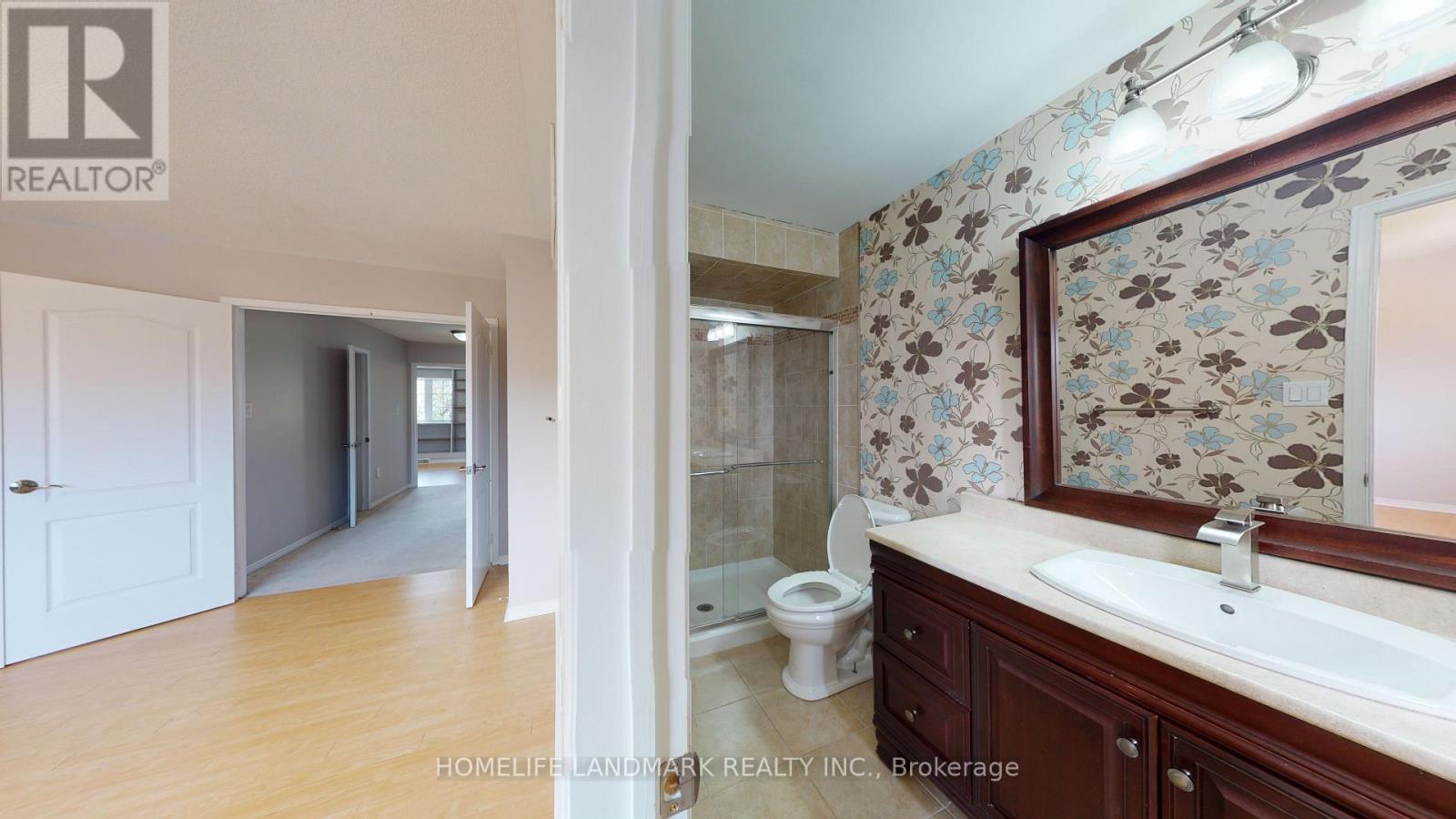 80 Presley Crescent, Whitby, Ontario  L1P 1T9 - Photo 4 - E12389751