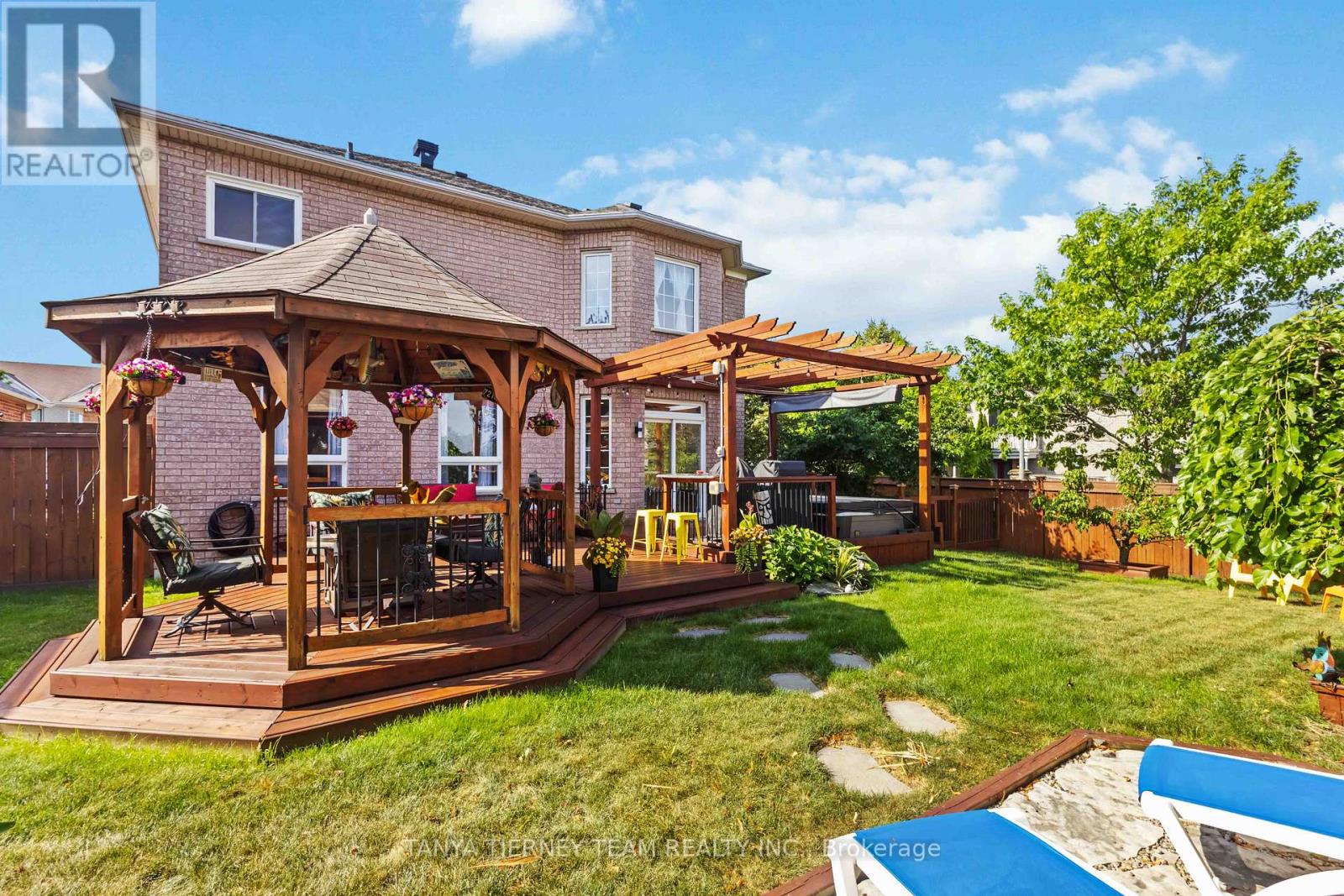 30 Holsted Road, Whitby (Brooklin), Ontario  L1M 2B9 - Photo 45 - E12389786