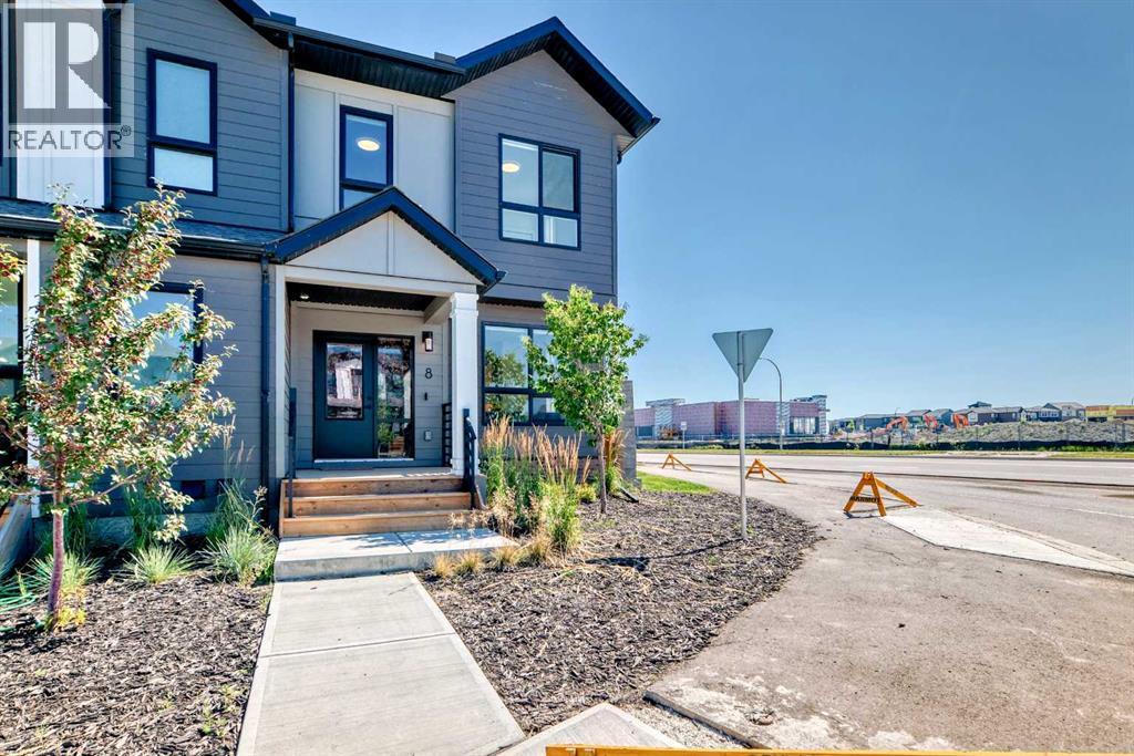 8 Silverton Glen Green Sw, Calgary, Alberta  T2X 5B8 - Photo 1 - A2253557