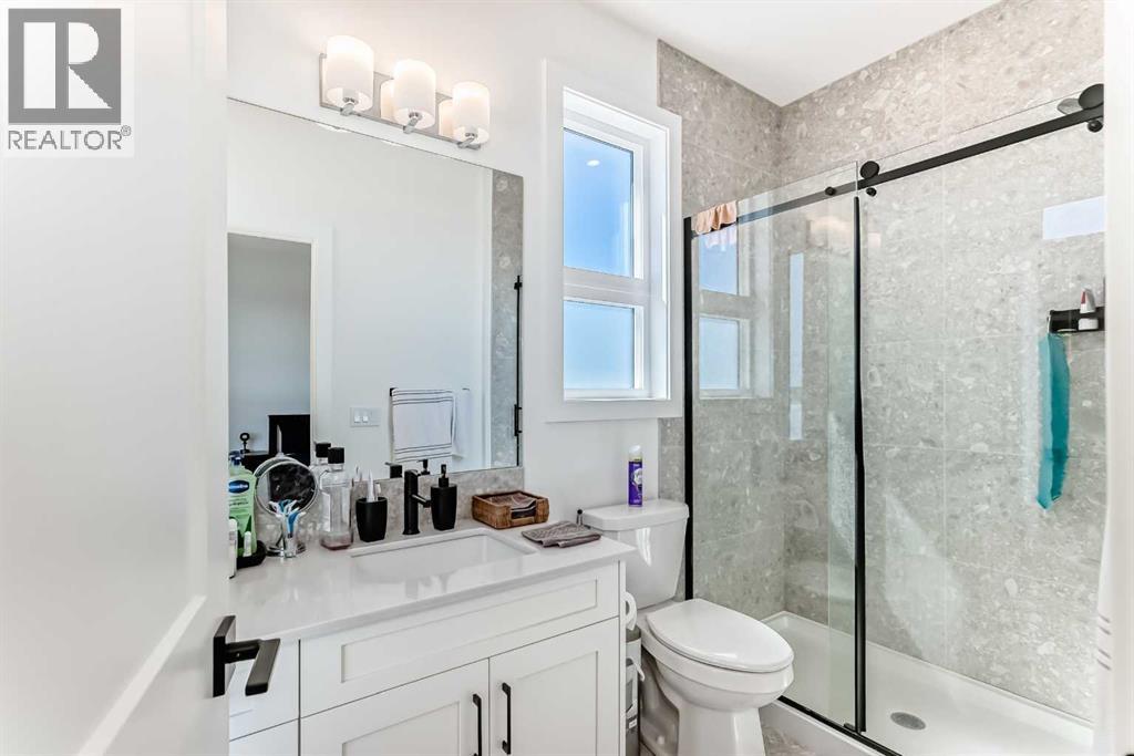 8 Silverton Glen Green Sw, Calgary, Alberta  T2X 5B8 - Photo 39 - A2253557