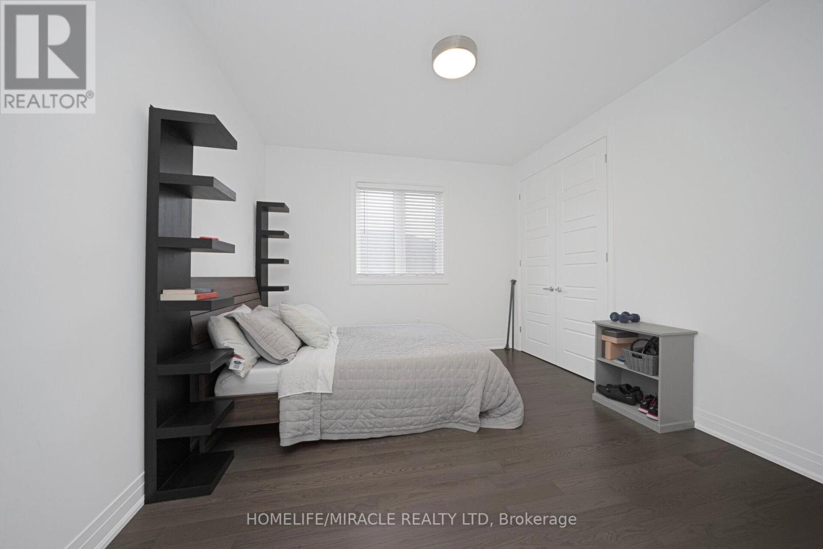 1348 Aymond Crescent, Oakville, Ontario  L6H 7G1 - Photo 31 - W12382509