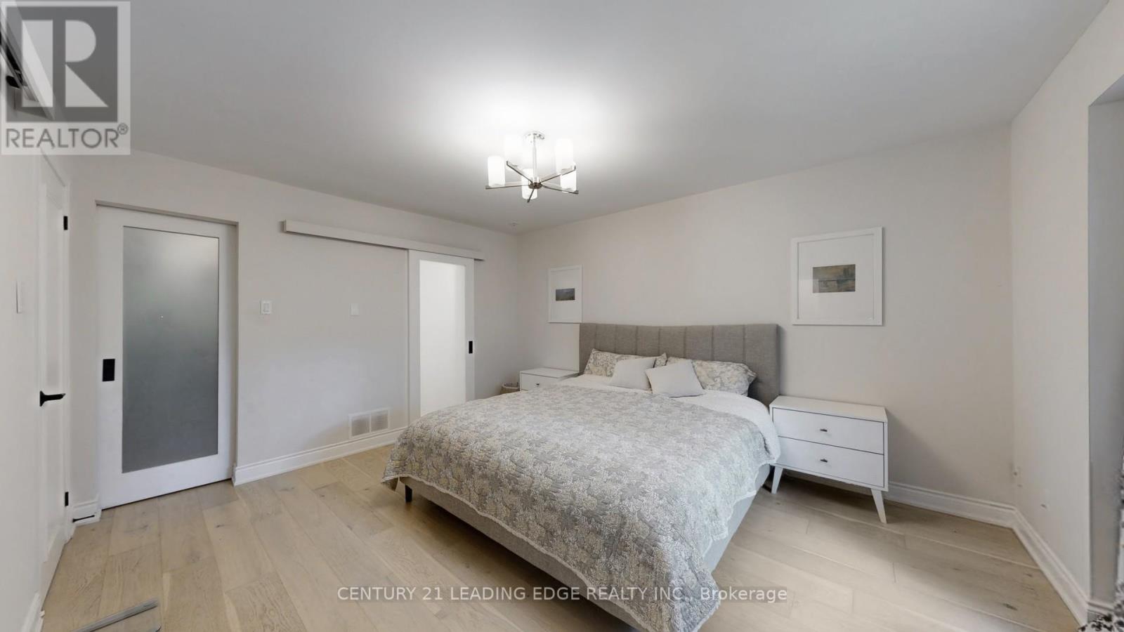 99 Quail Valley Crescent, Markham, Ontario  L3T 4P9 - Photo 18 - N12389760