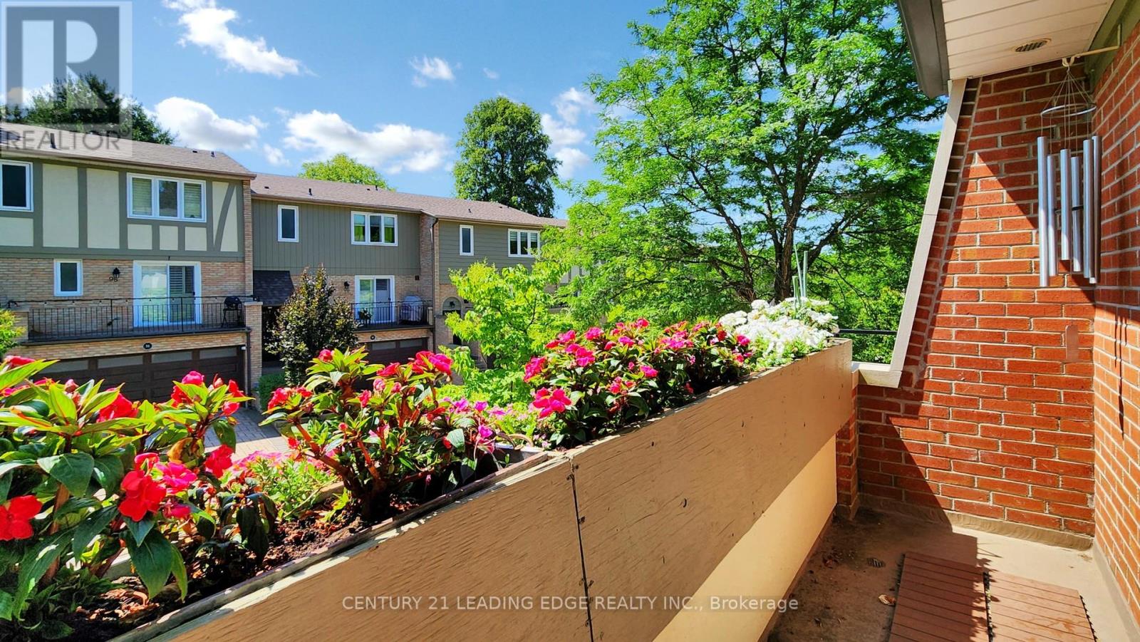 99 Quail Valley Crescent, Markham, Ontario  L3T 4P9 - Photo 33 - N12389760