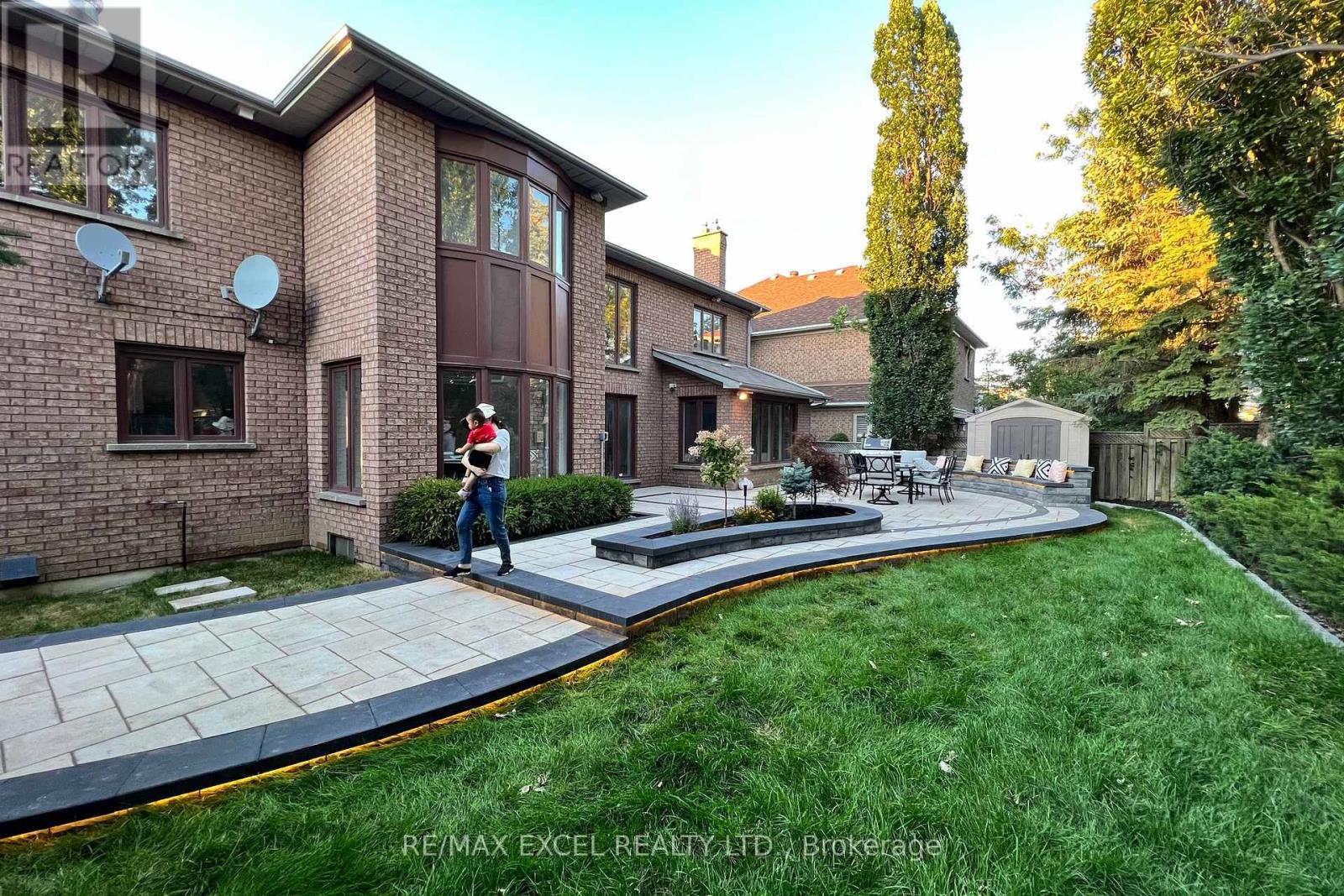 12 Moses Crescent, Markham (Cachet), Ontario  L6C 1S5 - Photo 45 - N12389785