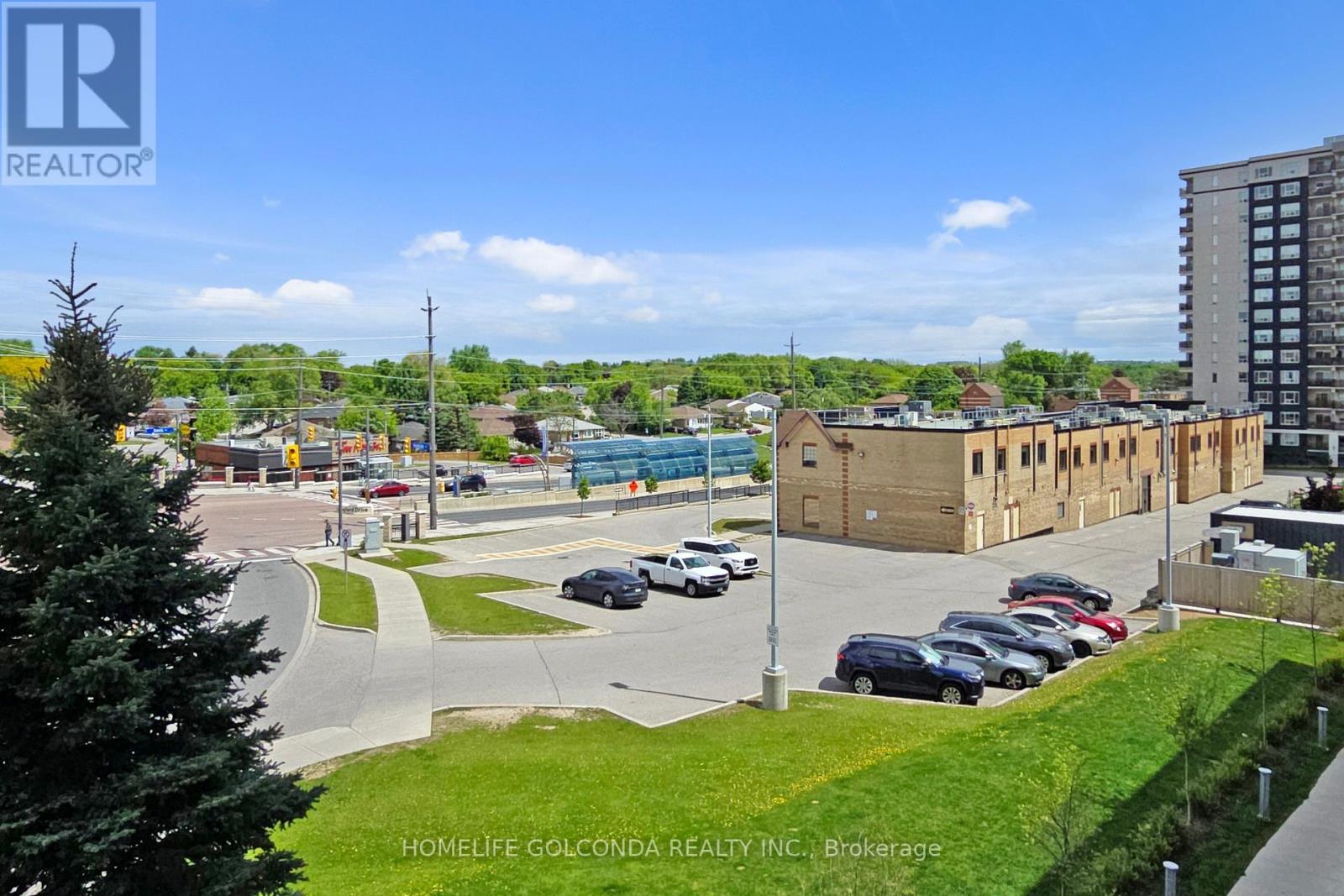 312 - 185 Deerfield Road, Newmarket (Central Newmarket), Ontario  L3Y 0G7 - Photo 24 - N12389806