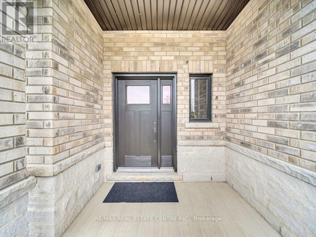 36 Walker Road, Ingersoll, Ontario  N5C 4H3 - Photo 7 - X12369599
