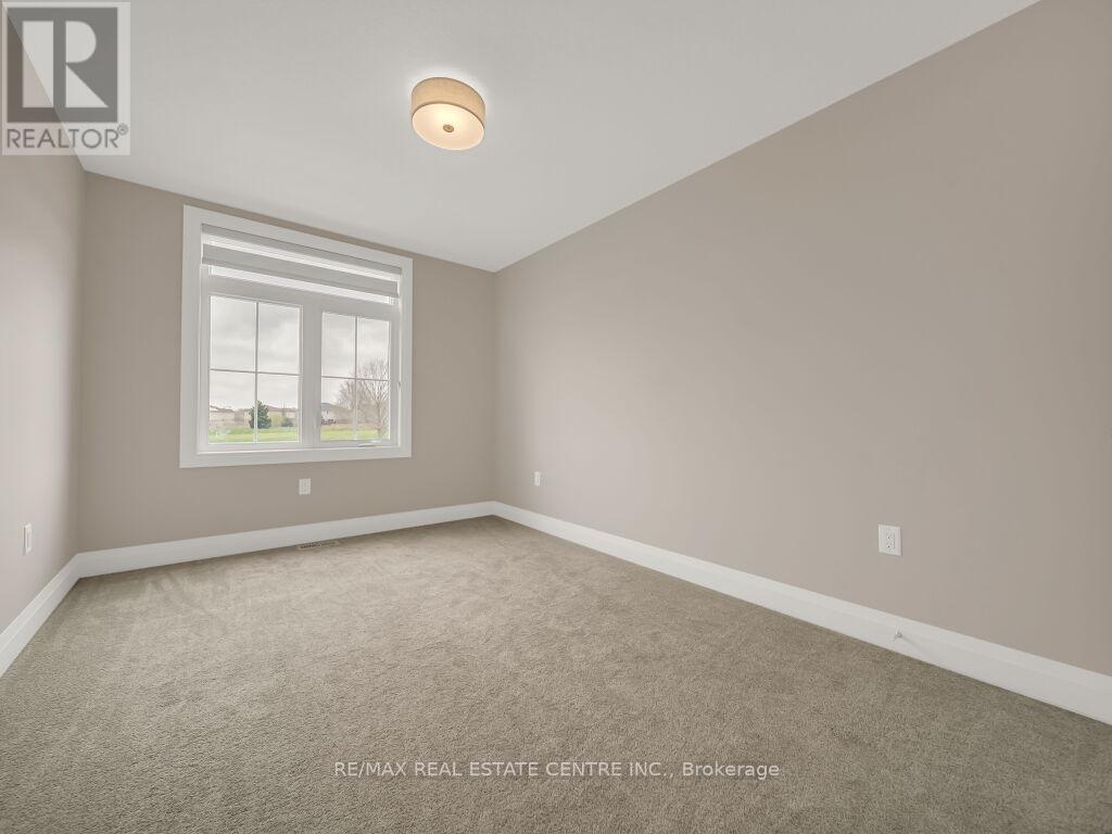 36 Walker Road, Ingersoll, Ontario  N5C 4H3 - Photo 37 - X12369599