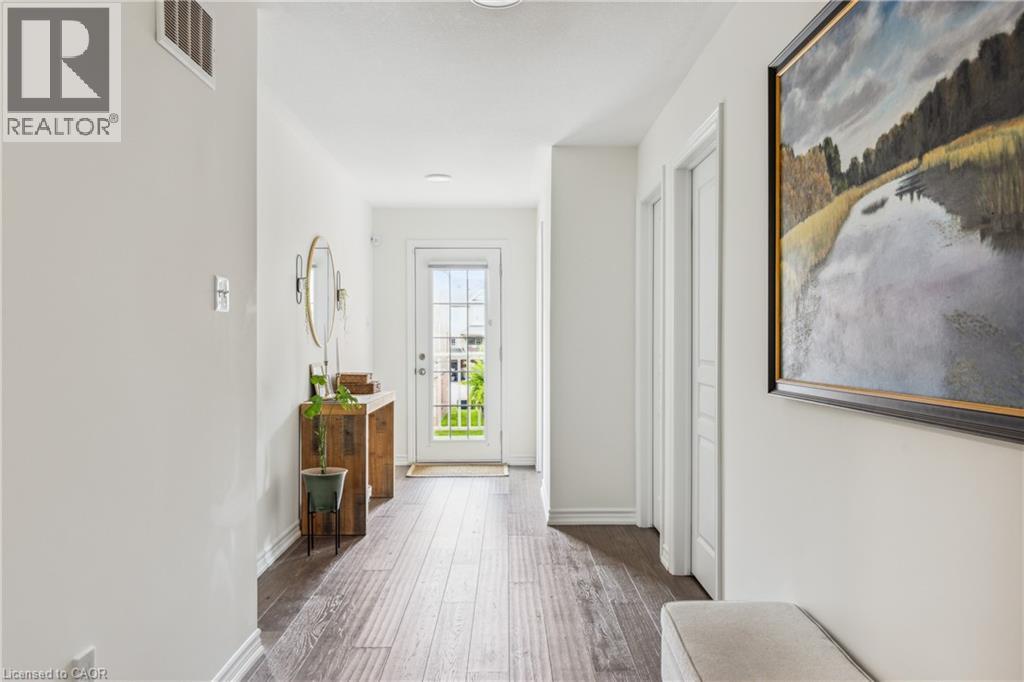 54 Nisbet Boulevard Unit# 31, Waterdown, Ontario  L8B 0Y3 - Photo 16 - 40767437