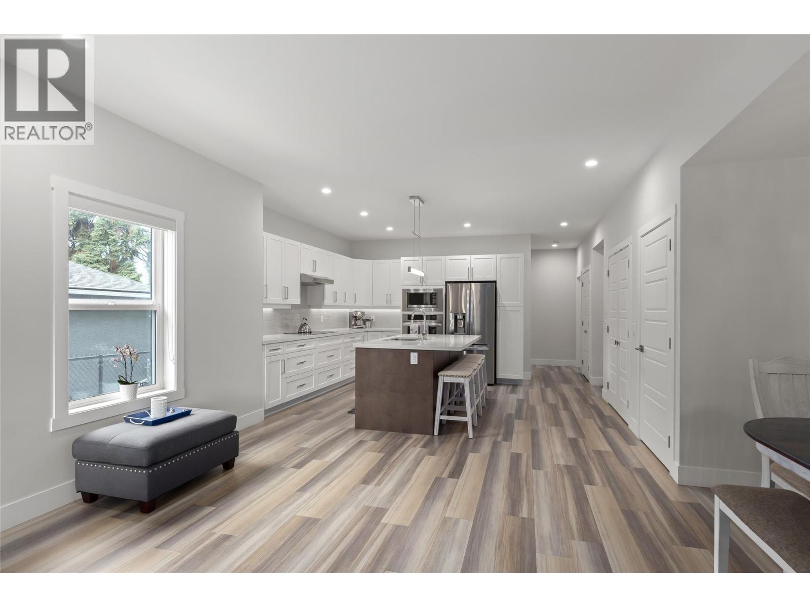 1064 Lawson Avenue, Kelowna, British Columbia  V1Y 6T4 - Photo 14 - 10362108