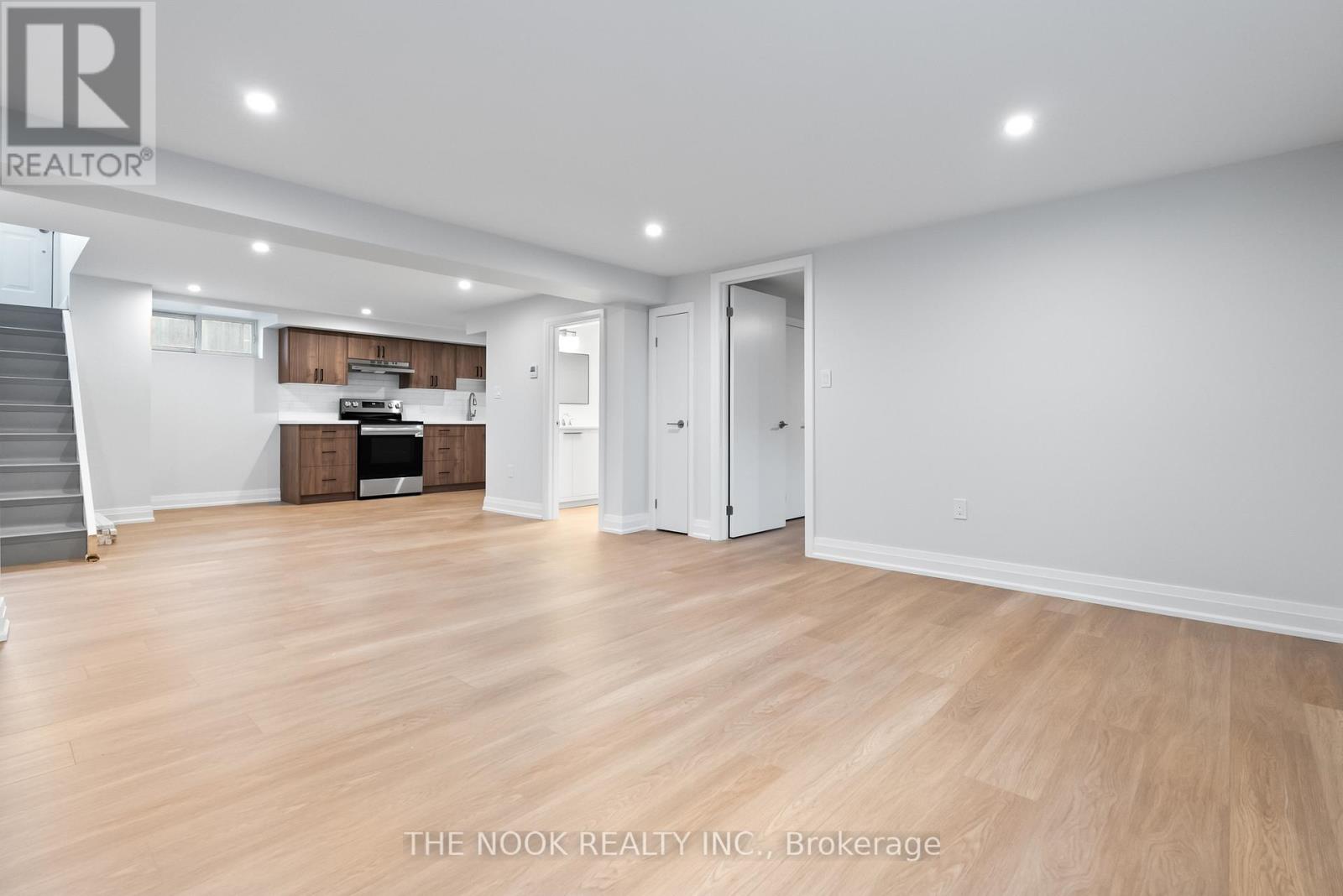 Bsmt - 525 Larry Avenue, Oshawa, Ontario  L1K 2B7 - Photo 5 - E12389912