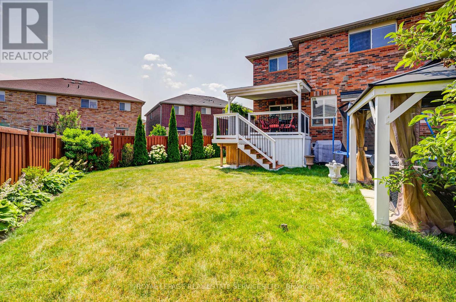 21 Duxford Street, Brampton (Credit Valley), Ontario  L6X 0S6 - Photo 37 - W12389766