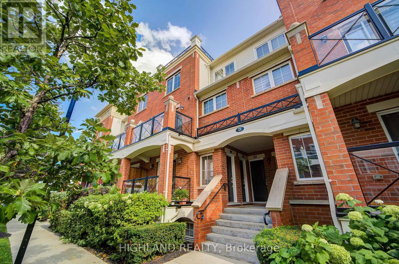 7 - 2460 POST ROAD, Oakville, Ontario