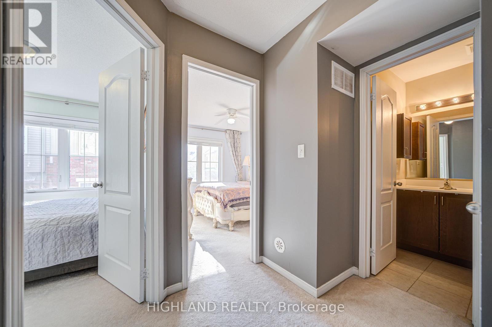 7 - 2460 Post Road, Oakville, Ontario  L6H 0J2 - Photo 22 - W12389782
