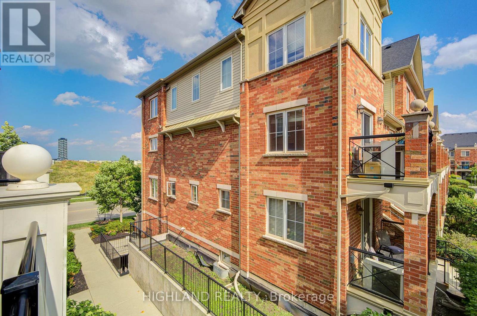 7 - 2460 Post Road, Oakville, Ontario  L6H 0J2 - Photo 34 - W12389782