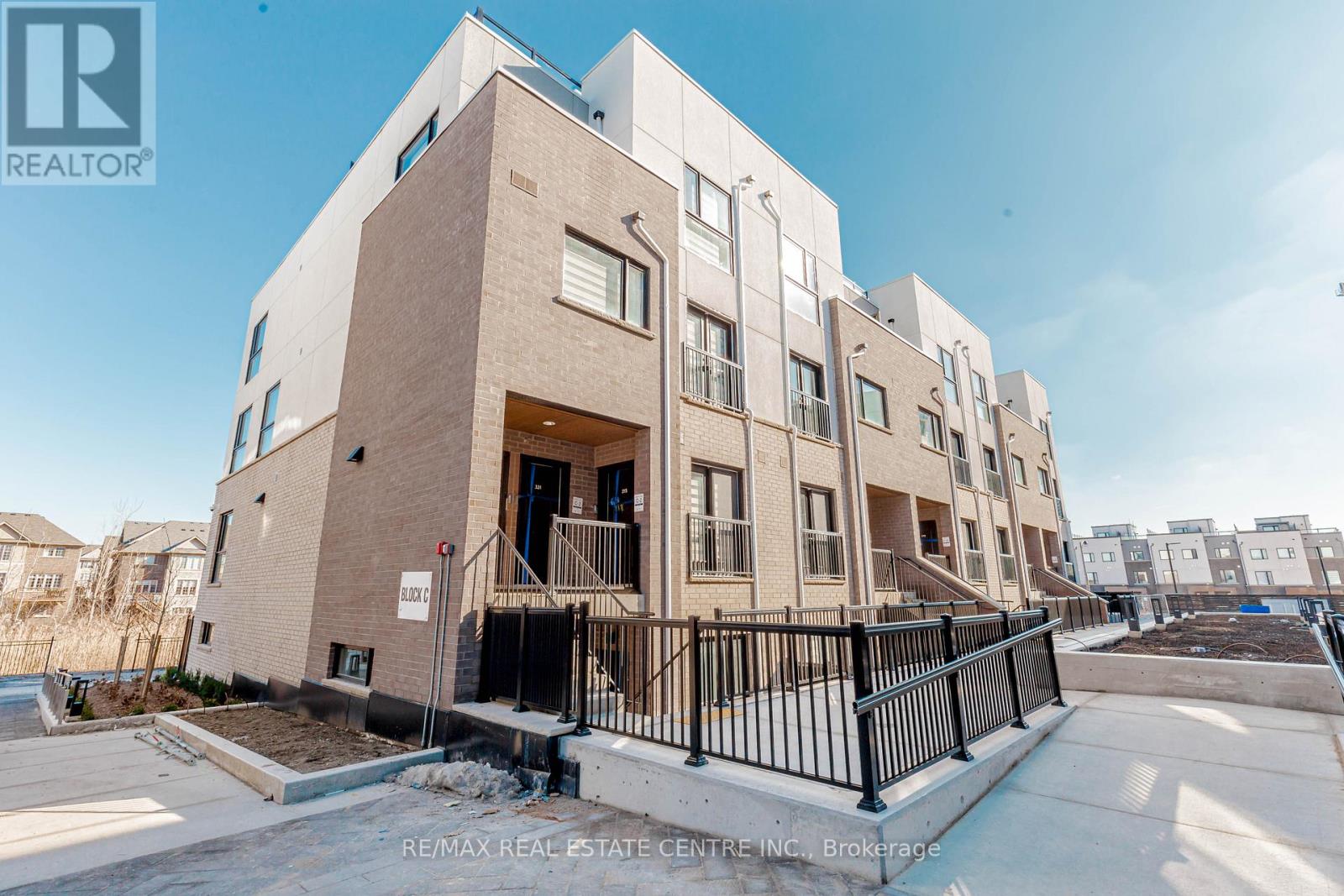 123 - 349 WHEAT BOOM DRIVE E, Oakville, Ontario