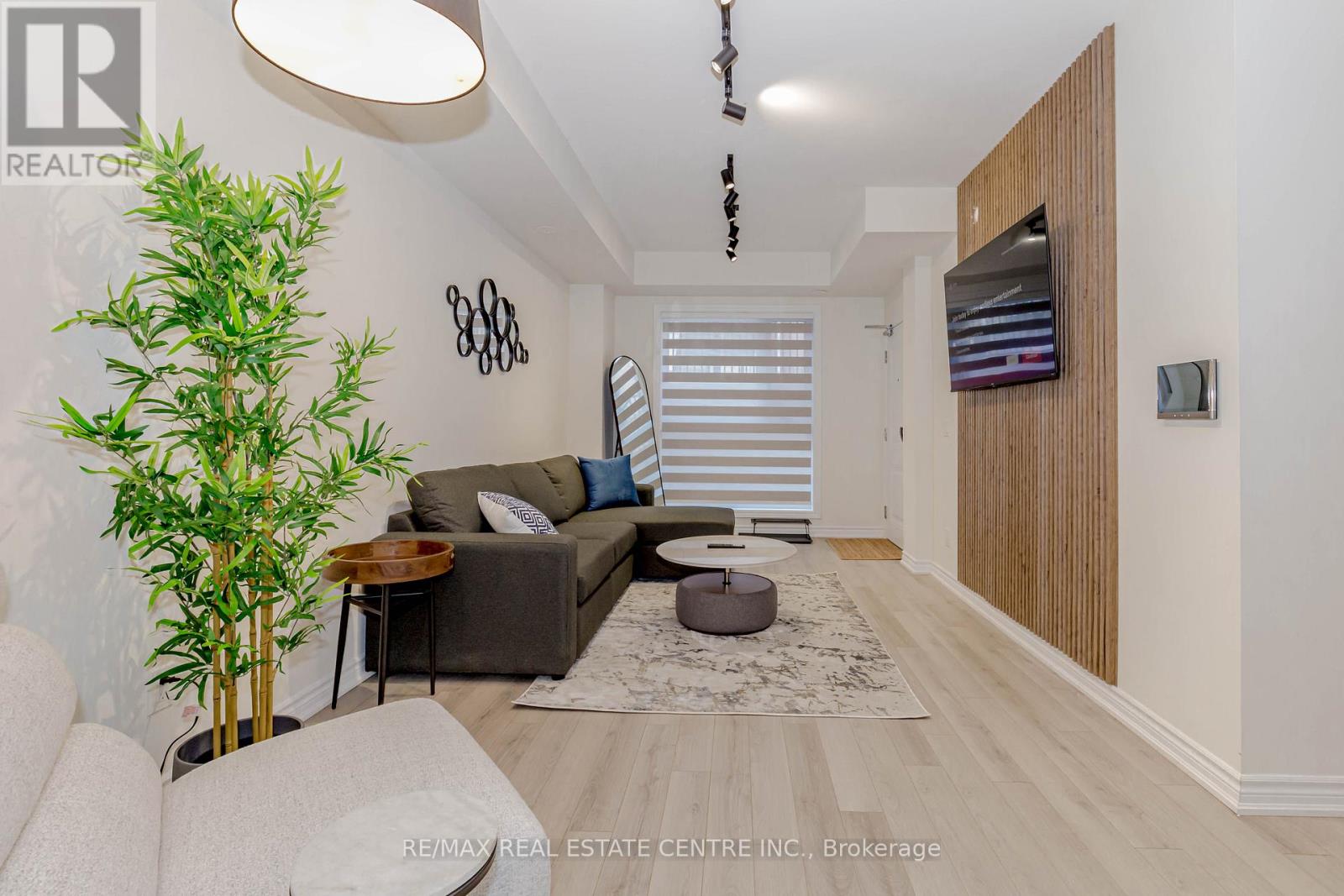 123 - 349 Wheat Boom Drive E, Oakville, Ontario  L6H 7X4 - Photo 10 - W12389793
