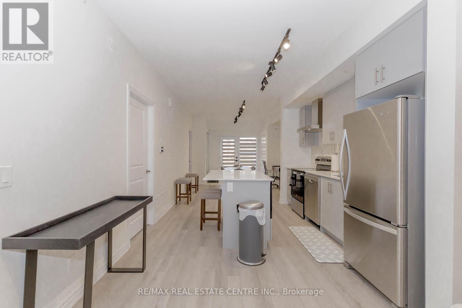 123 - 349 Wheat Boom Drive E, Oakville, Ontario  L6H 7X4 - Photo 15 - W12389793