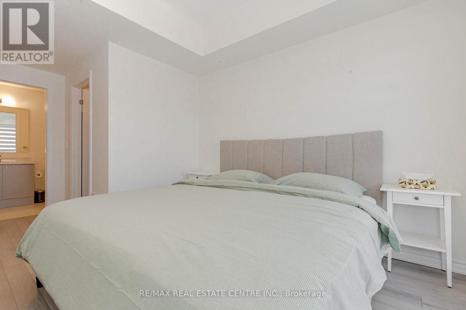 123 - 349 Wheat Boom Drive E, Oakville, Ontario  L6H 7X4 - Photo 32 - W12389793