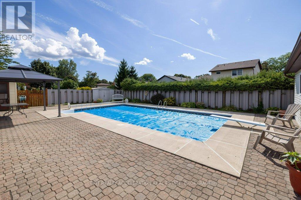 38 Thorncliffe Drive, Belleville, Ontario  K8P 4L4 - Photo 22 - X12389889
