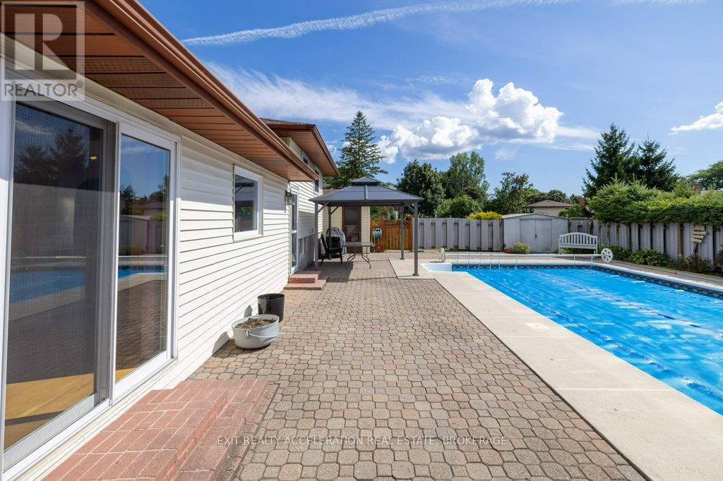 38 Thorncliffe Drive, Belleville, Ontario  K8P 4L4 - Photo 23 - X12389889