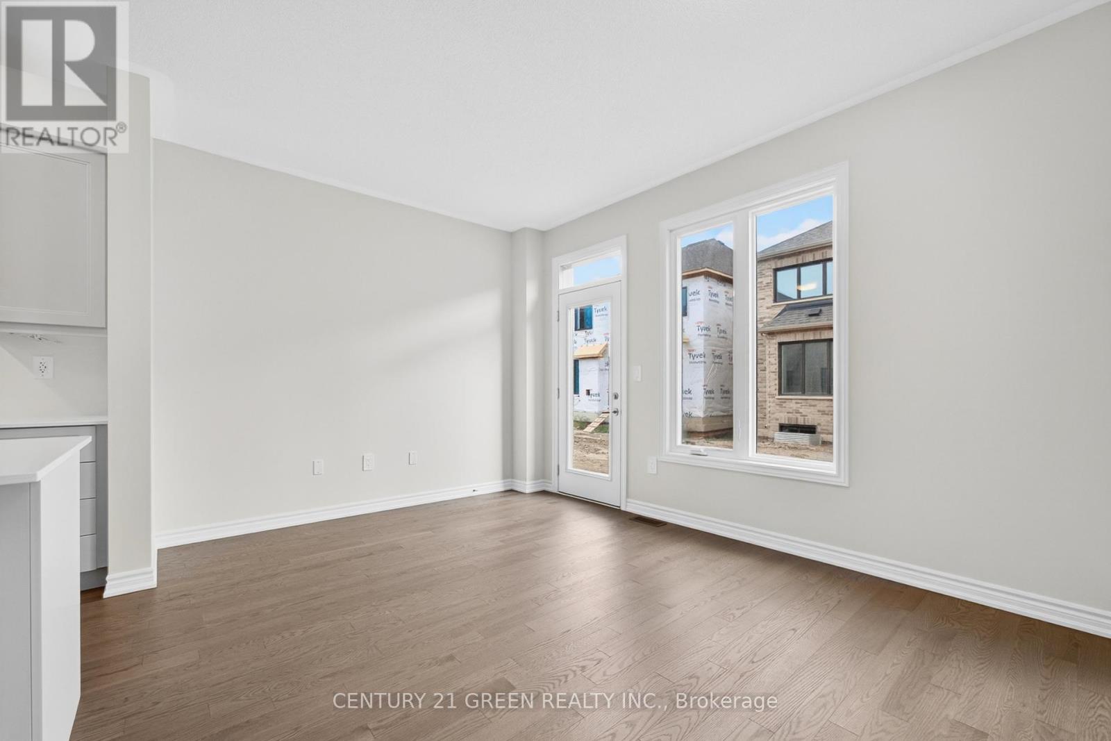 1442 Savoline Boulevard, Milton (Walker), Ontario  L9E 2E9 - Photo 12 - W12389706
