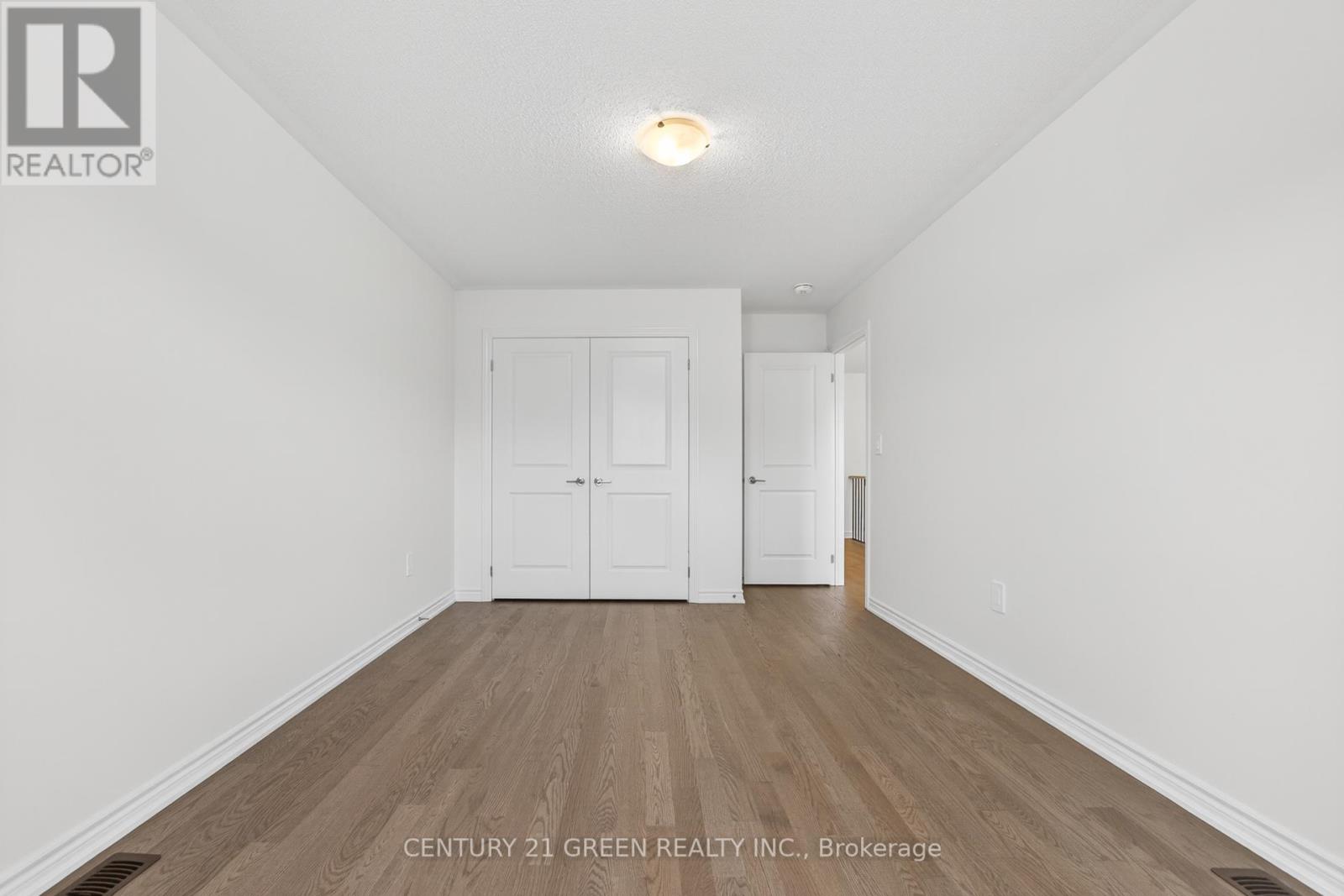1442 Savoline Boulevard, Milton (Walker), Ontario  L9E 2E9 - Photo 35 - W12389706