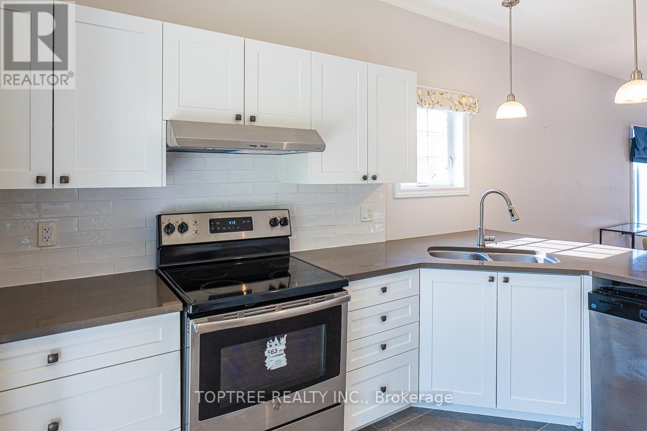 13 - 2910 Tokala Trail, London North, Ontario  N6G 5B4 - Photo 15 - X12389890