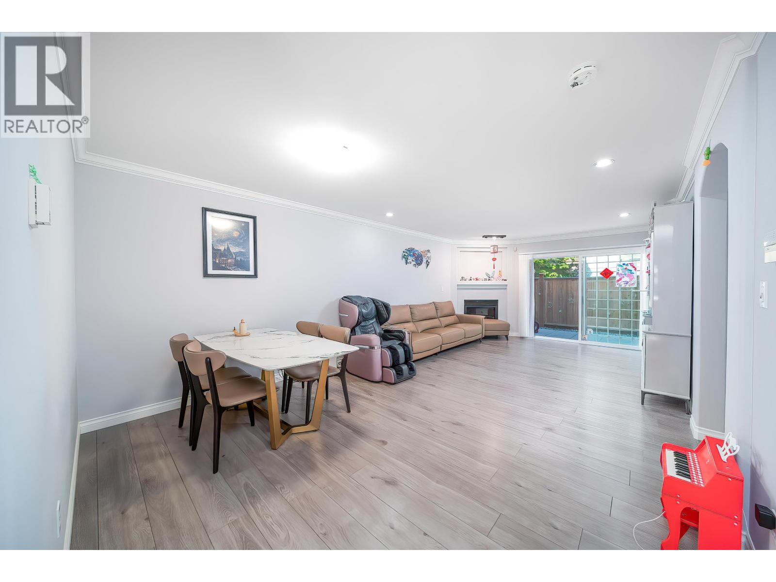 2 8491 Blundell Road, Richmond, British Columbia  V6Y 1K2 - Photo 7 - R3044820