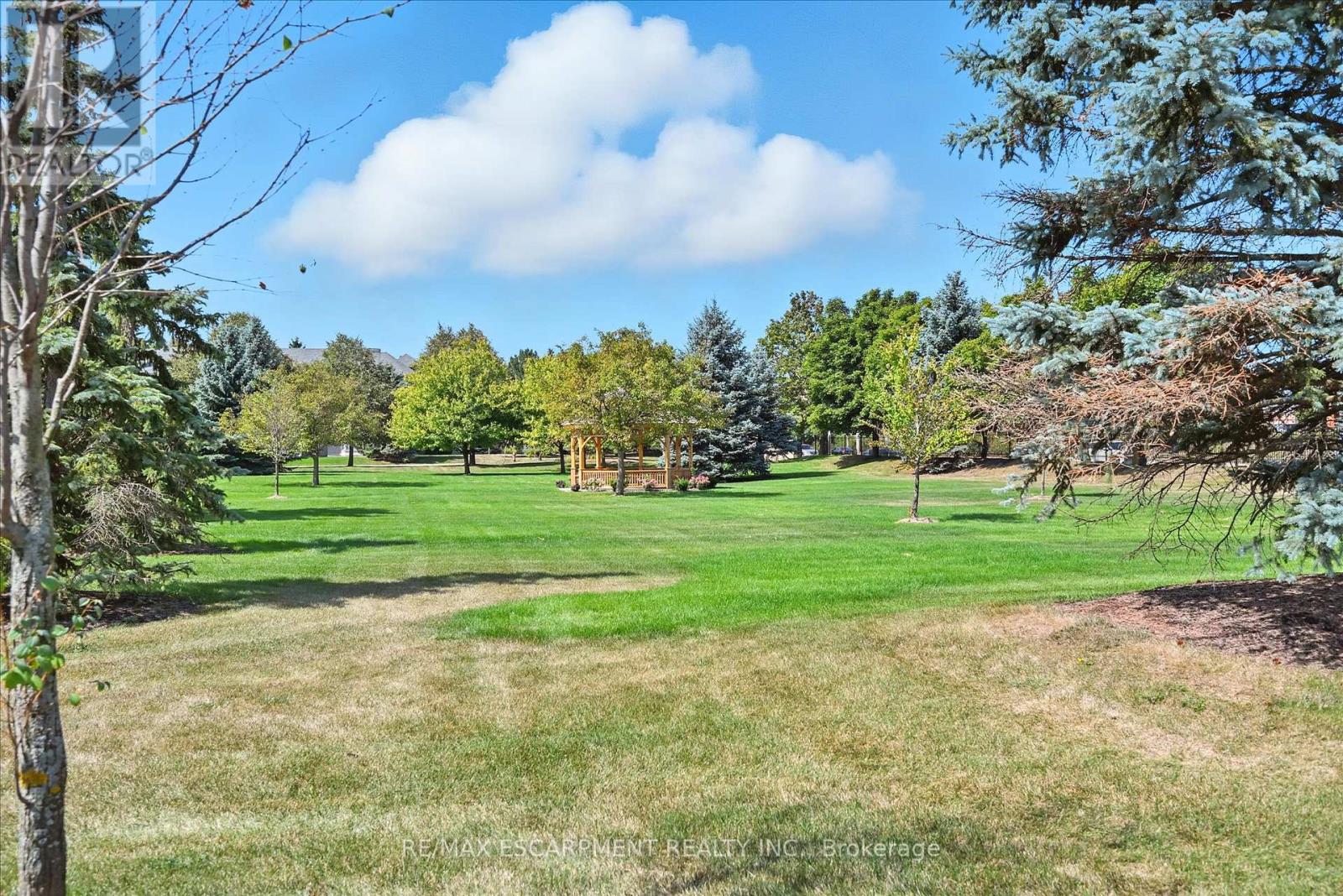 204 - 990 Golf Links Road, Hamilton, Ontario  L9K 1J8 - Photo 48 - X12389784