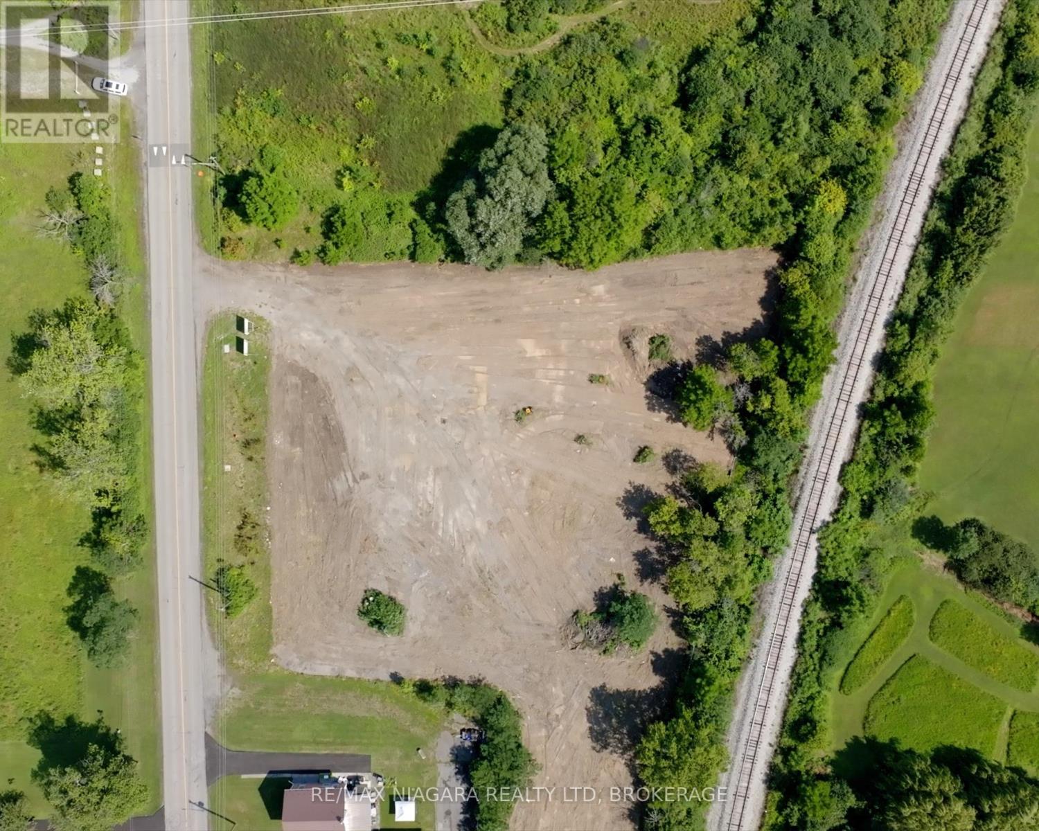 2248 Centre Street, Thorold (Port Robinson), Ontario  L0S 1A0 - Photo 4 - X12389866