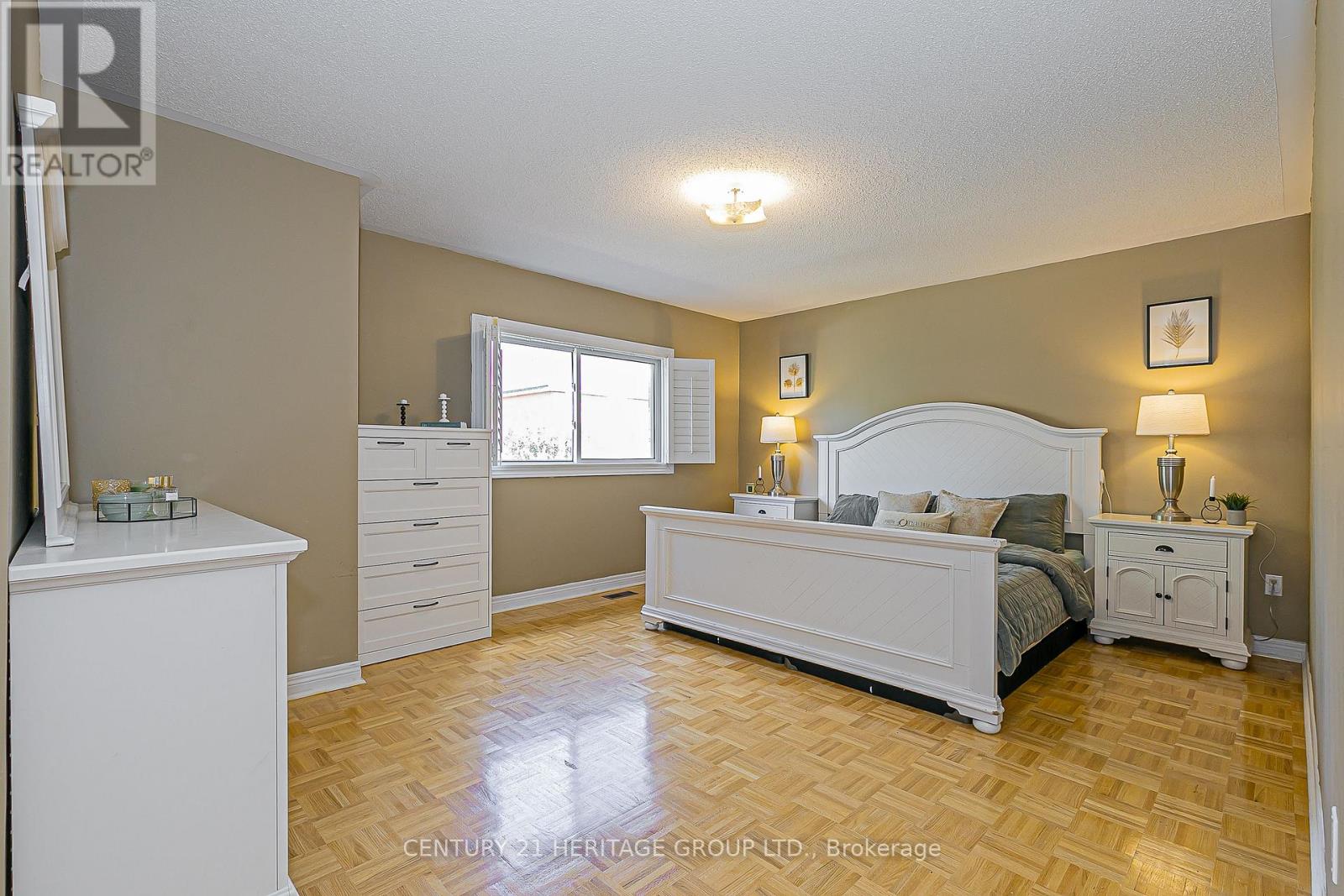 29 Eminence Road, Vaughan (Patterson), Ontario  L4K 5K1 - Photo 18 - N12369142
